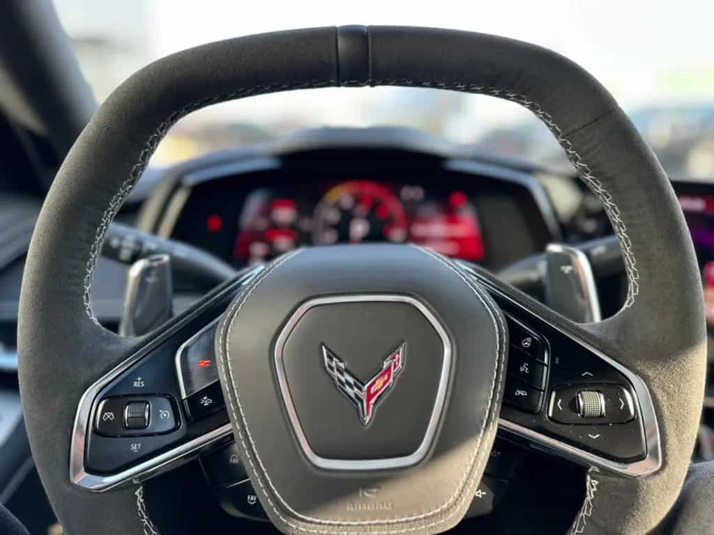 Corvette C8 3LT EU FRONT LIFT SUEDE INTERIOR CARBON FLASH null-photo-10