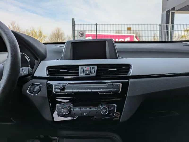 BMW X1 sDrive20i Advantage LED. AHK. Sportsitze. PDC 10/2020-photo-7