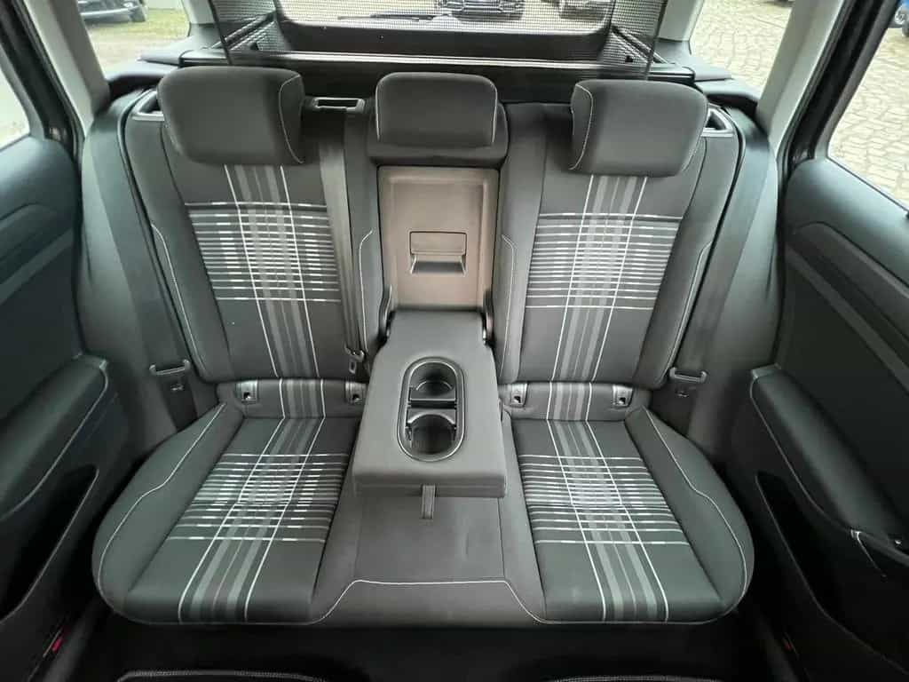 Volkswagen Golf VII 1.4 TSI Variant Lounge+Bi-X+TWA+TEMPO 08/2015-photo-18