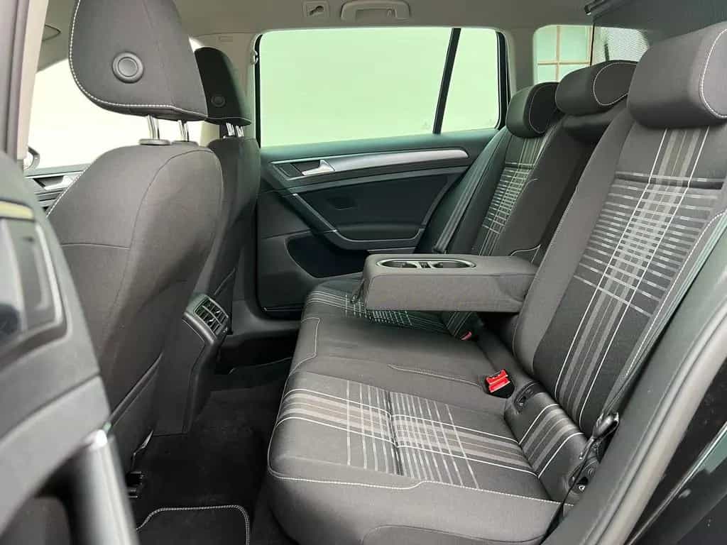 Volkswagen Golf VII 1.4 TSI Variant Lounge+Bi-X+TWA+TEMPO 08/2015-photo-19