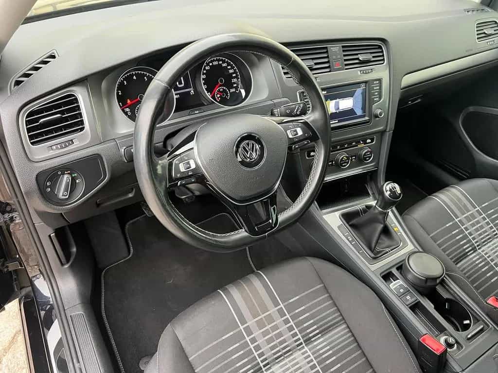 Volkswagen Golf VII 1.4 TSI Variant Lounge+Bi-X+TWA+TEMPO 08/2015-photo-6