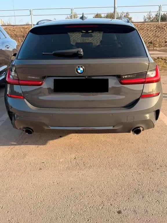 BMW 3 Series 330d xDrive Touring M Sport Auto. M Sport 12/2019-photo-3