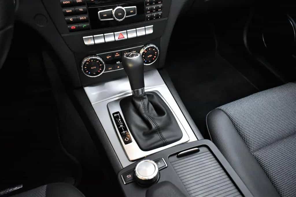 Mercedes-Benz C 180 T CGI Avantgarde+Bi-Xenon+SHZ+Tempomat 04/2014-photo-15