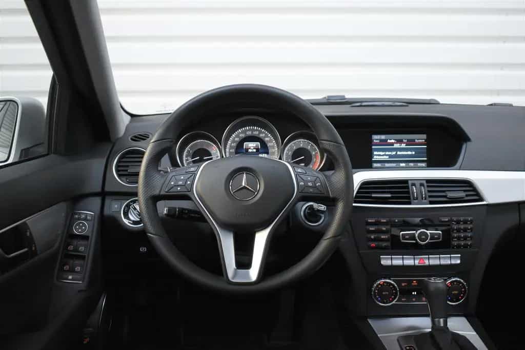 Mercedes-Benz C 180 T CGI Avantgarde+Bi-Xenon+SHZ+Tempomat 04/2014-photo-18