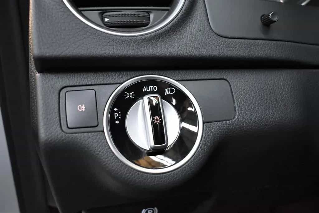Mercedes-Benz C 180 T CGI Avantgarde+Bi-Xenon+SHZ+Tempomat 04/2014-photo-22