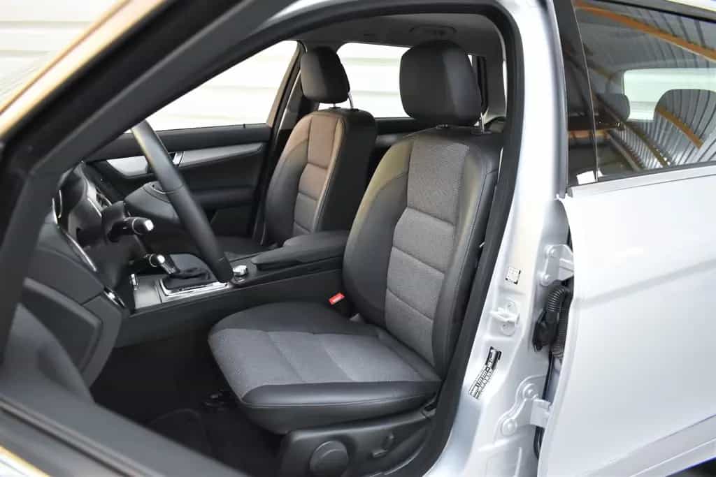 Mercedes-Benz C 180 T CGI Avantgarde+Bi-Xenon+SHZ+Tempomat 04/2014-photo-7