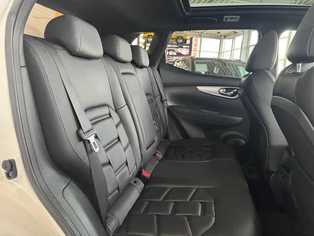 Nissan Qashqai Tekna Automatik*Leder*Pano*LED*RFK*Bose* 02/2020-photo-22