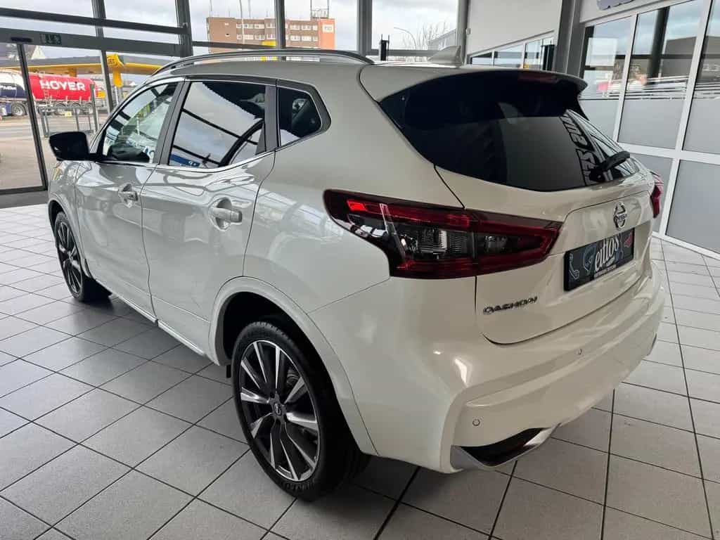 Nissan Qashqai Tekna Automatik*Leder*Pano*LED*RFK*Bose* 02/2020-photo-3