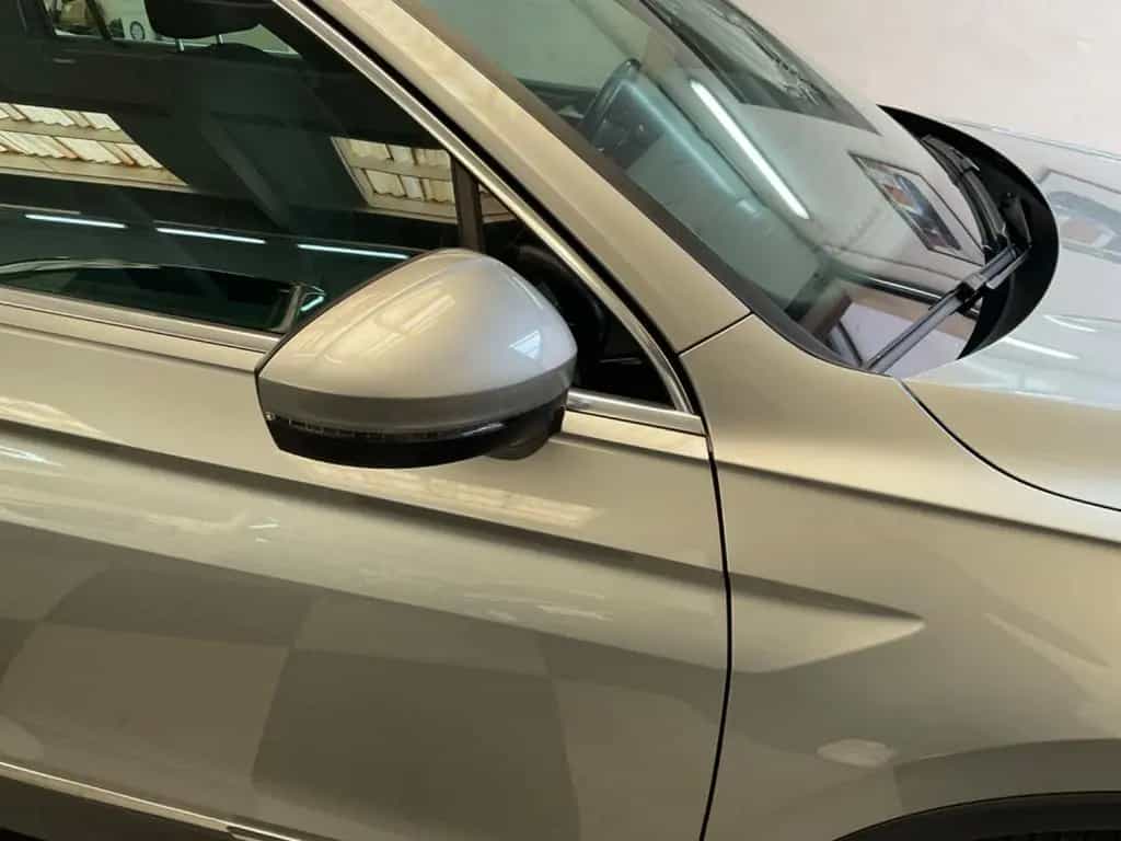 Volkswagen Tiguan 10/2018-photo-13