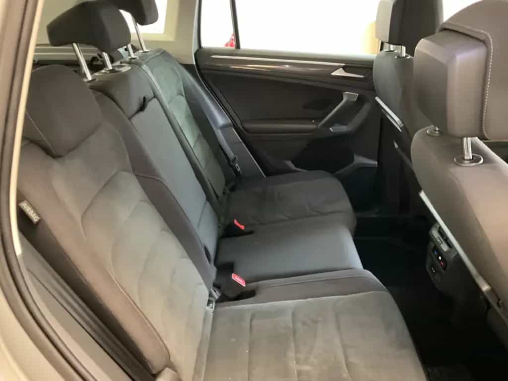 Volkswagen Tiguan 10/2018-photo-21