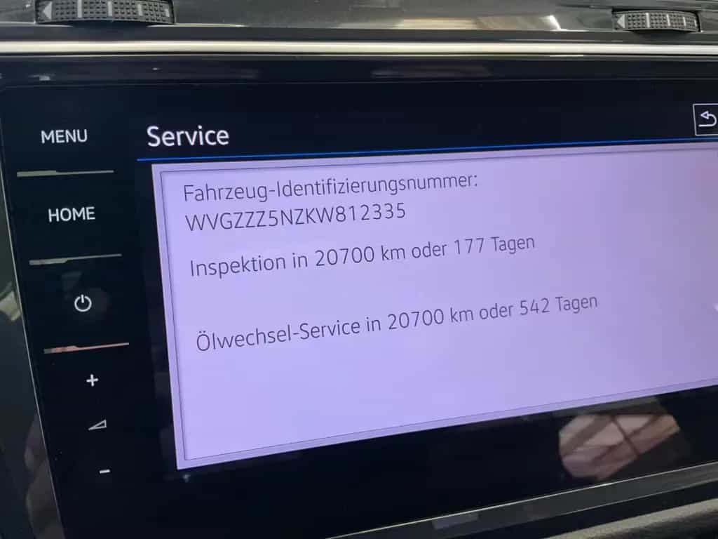 Volkswagen Tiguan 10/2018-photo-39