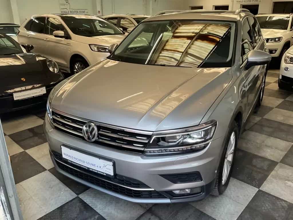 Volkswagen Tiguan 10/2018-photo-5