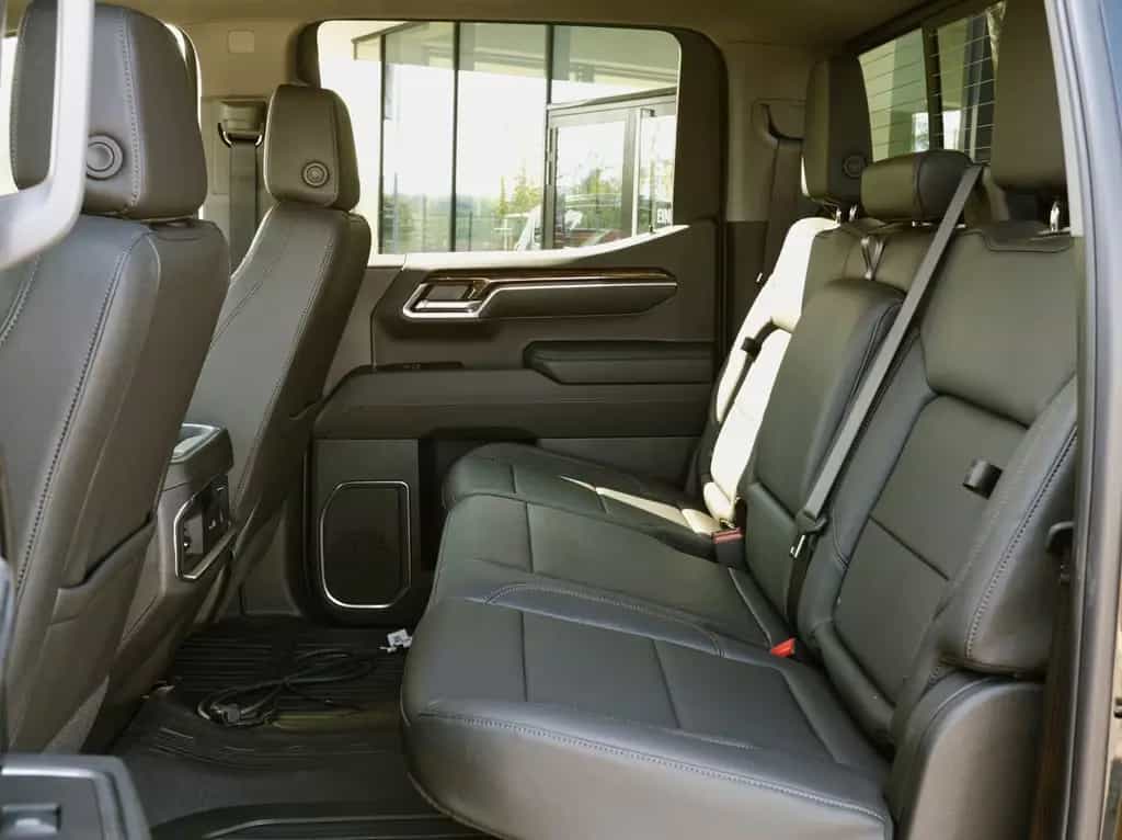 GMC Sierra 2026 Sierra Elevation AWD Diesel null-photo-10