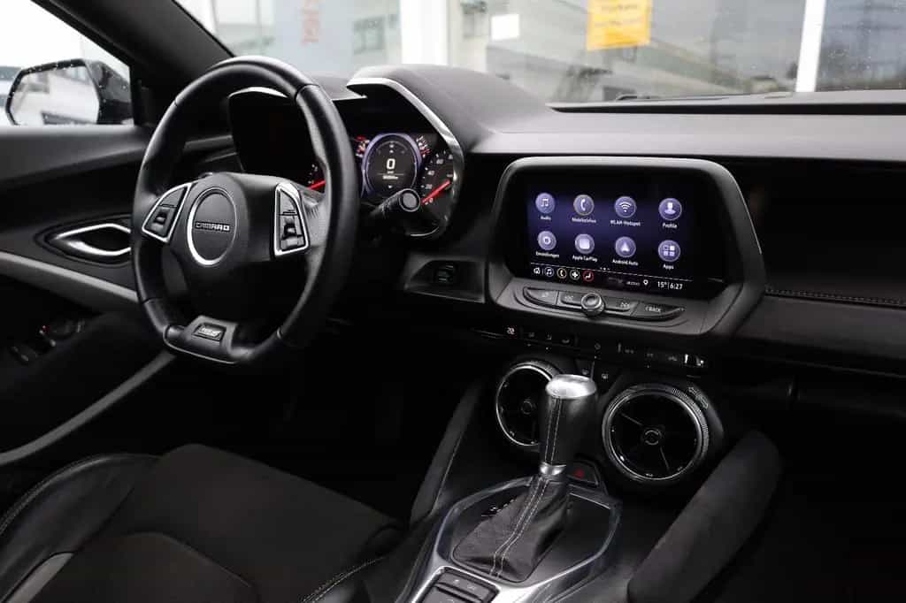 Chevrolet Camaro 6.2 V8 1SS/APPLE/WIFI/ZL1Optik/Recaro/R20 01/2020-photo-16