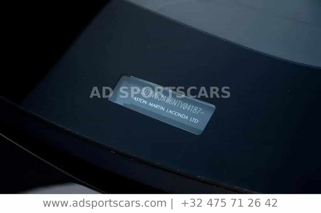 Aston Martin DBX 4.0 V8 03/2022-photo-27