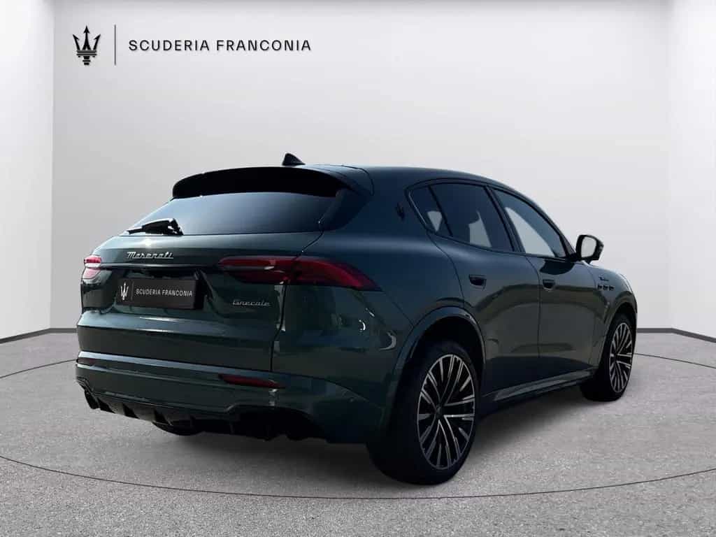 Maserati Grecale Modena null-photo-3