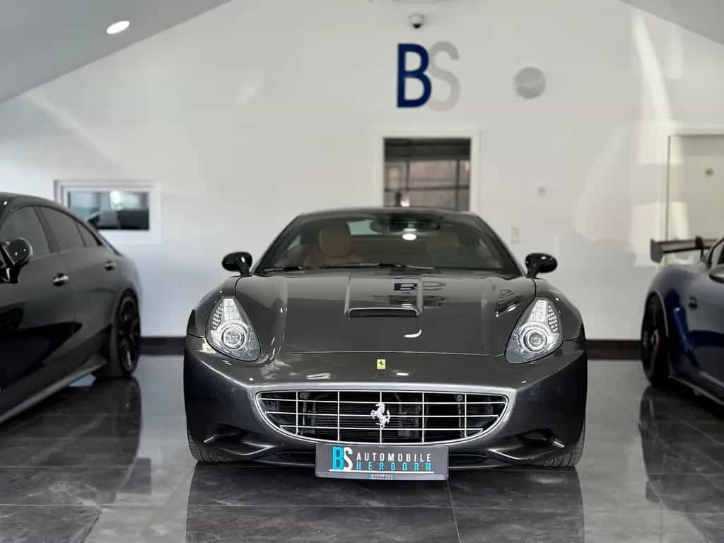Ferrari California 4.3 V8/Daytona/Cuoio/Scuderia/Kamera 05/2010-photo-2