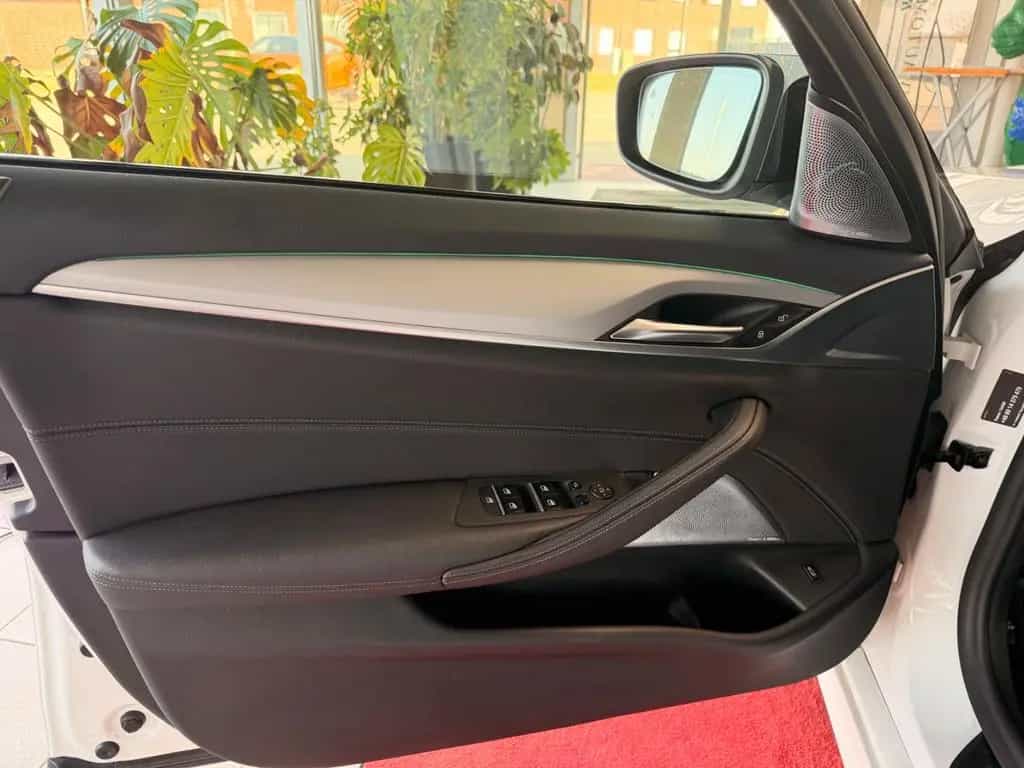 BMW 5 Series 530d M-Paket M5 Original Optik Paket 01/2021-photo-11