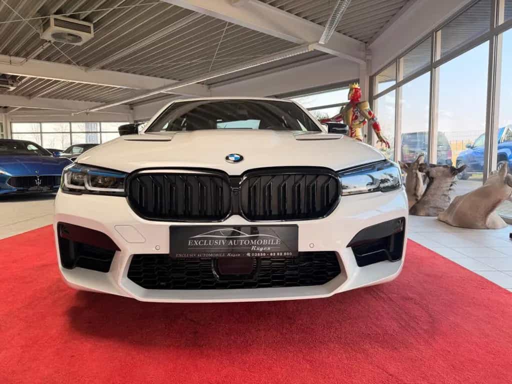 BMW 5 Series 530d M-Paket M5 Original Optik Paket 01/2021-photo-1