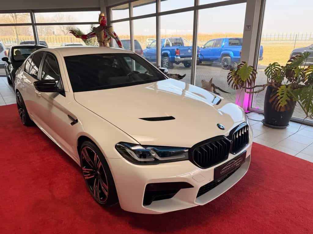 BMW 5 Series 530d M-Paket M5 Original Optik Paket 01/2021-photo-3