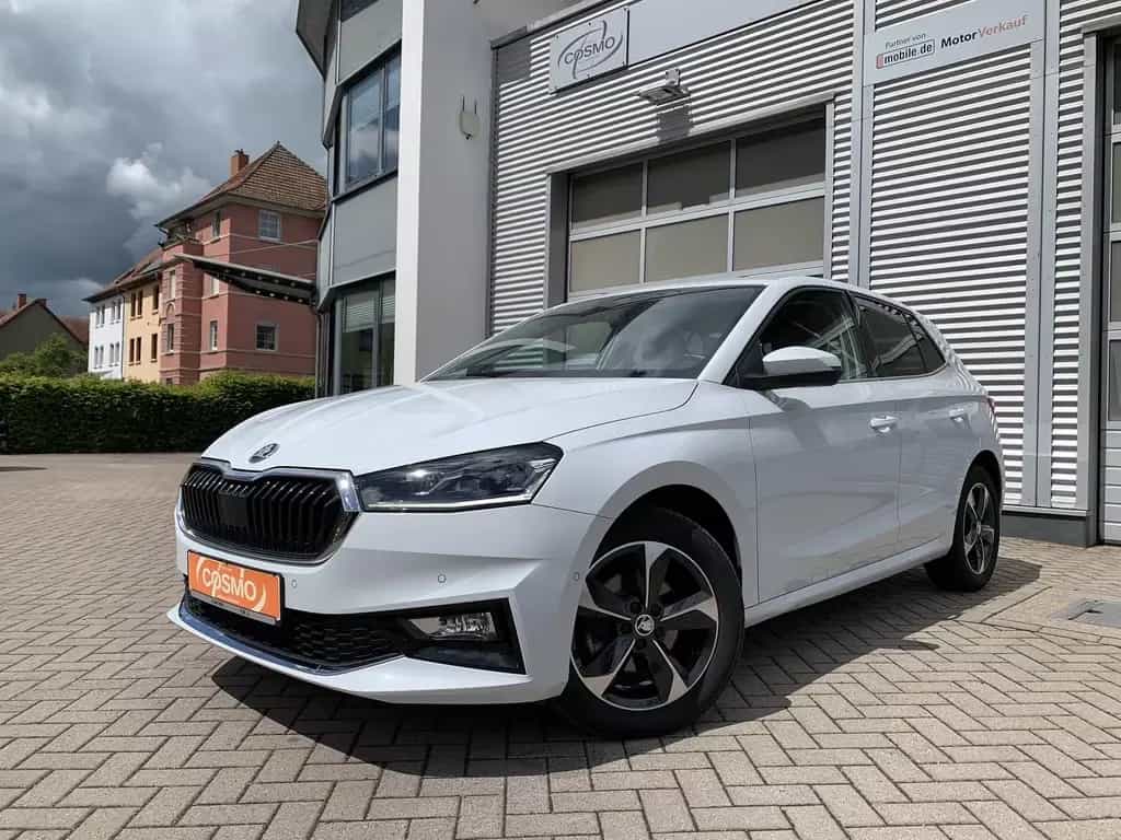 Skoda Fabia 1.5TSI DSG Selection Kamera+dig.Display 09/2024-photo-0