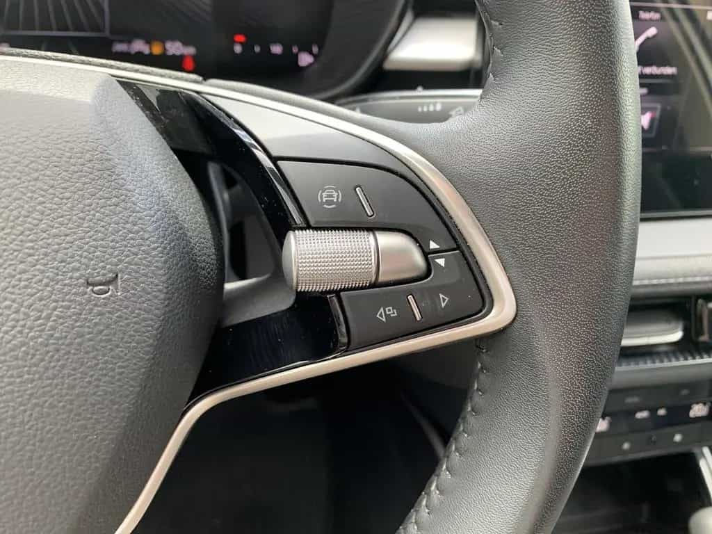 Skoda Fabia 1.5TSI DSG Selection Kamera+dig.Display 09/2024-photo-17