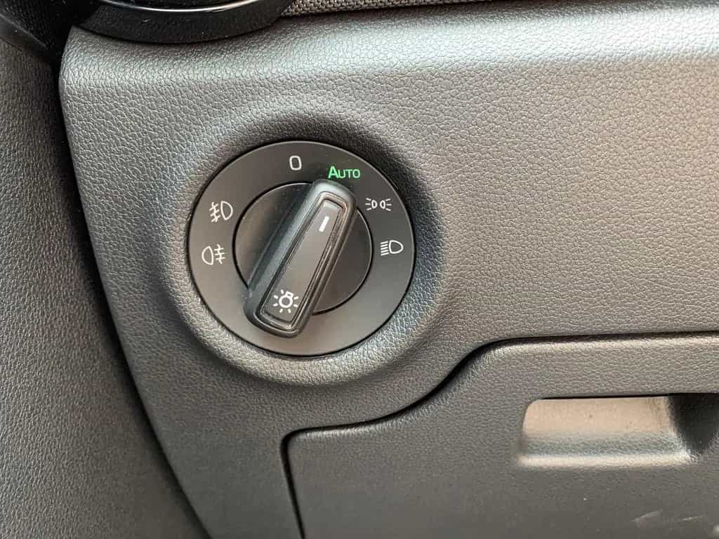 Skoda Fabia 1.5TSI DSG Selection Kamera+dig.Display 09/2024-photo-24