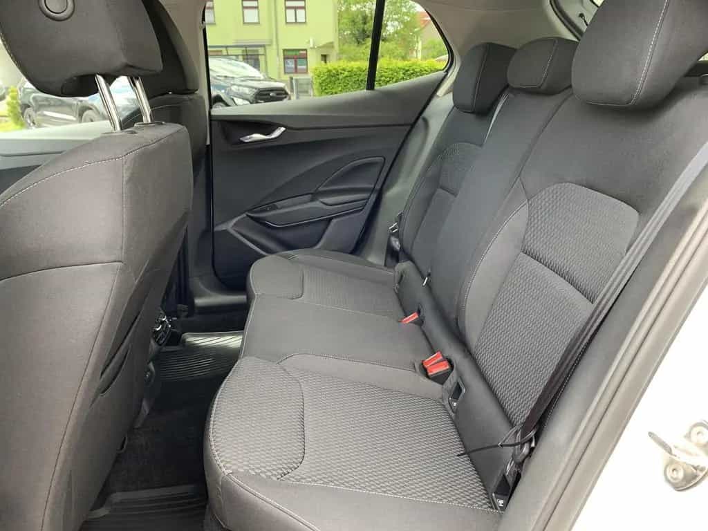 Skoda Fabia 1.5TSI DSG Selection Kamera+dig.Display 09/2024-photo-9