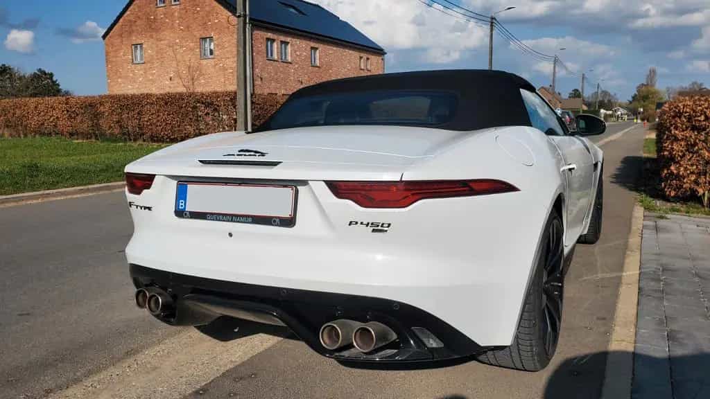 Jaguar F-Type P450 AWD R-DYNAMIC Convertible 01/2022-photo-4