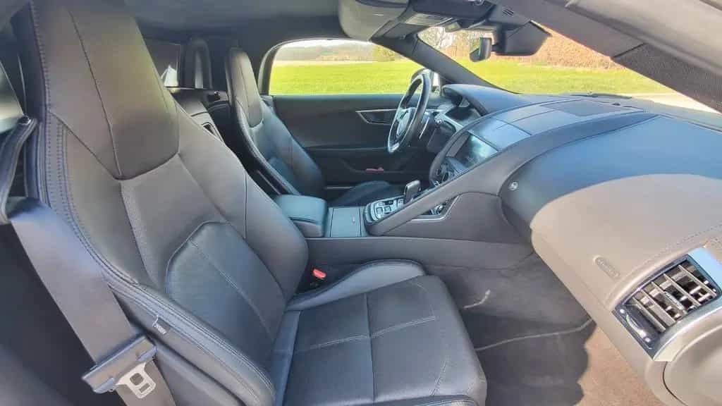 Jaguar F-Type P450 AWD R-DYNAMIC Convertible 01/2022-photo-6