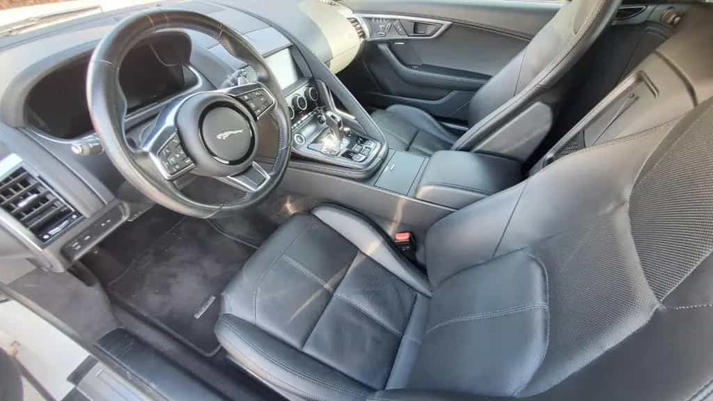 Jaguar F-Type P450 AWD R-DYNAMIC Convertible 01/2022-photo-9