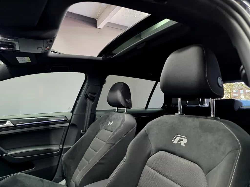 Volkswagen Golf VII R, 4Motion, ACC, PANO, VIRTUAL, R-KAM 10/2019-photo-9