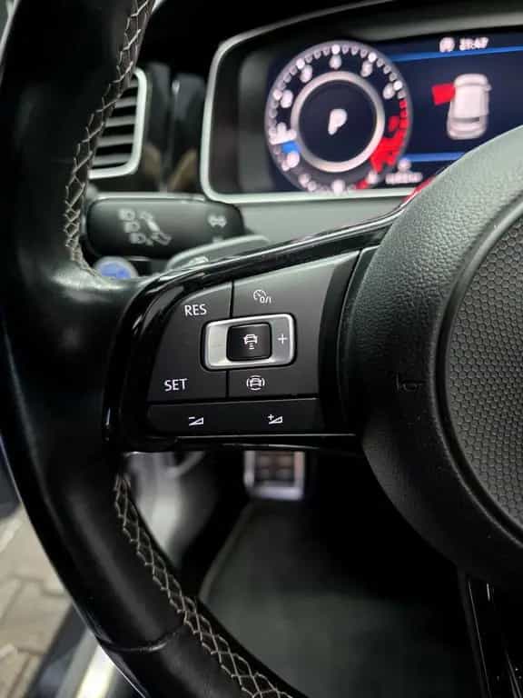 Volkswagen Golf VII R, 4Motion, ACC, PANO, VIRTUAL, R-KAM 10/2019-photo-15