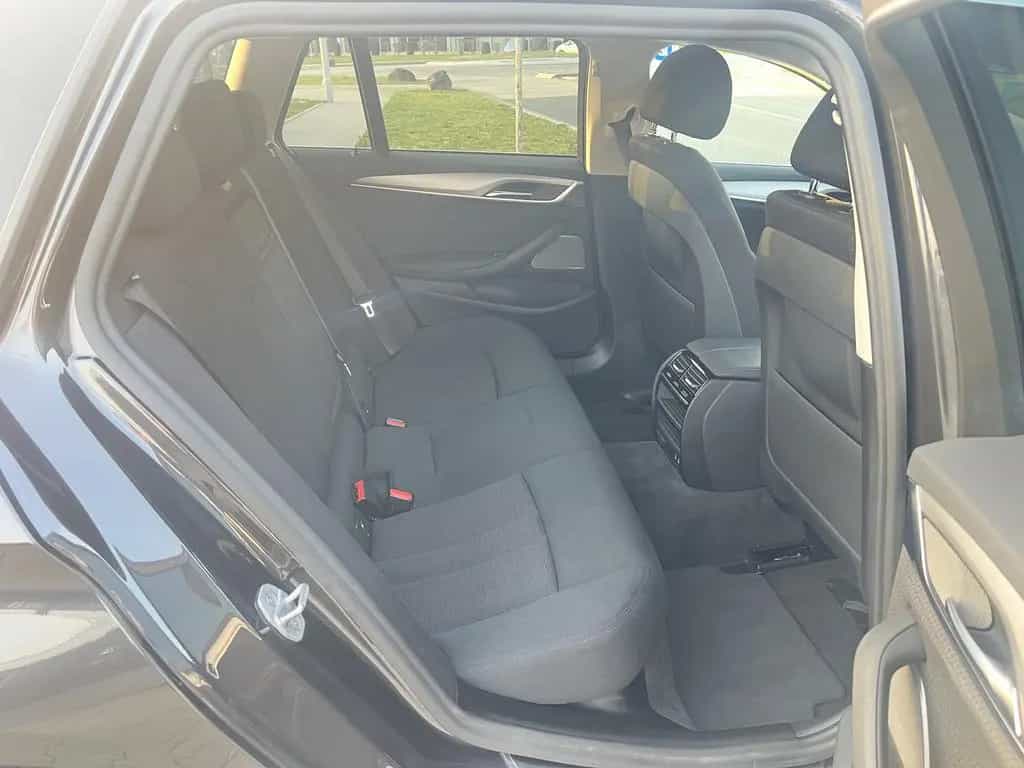 BMW 5 Series 530i Touring Aut. Navi+Led+Shz+Ahk+Kamera 07/2020-photo-10