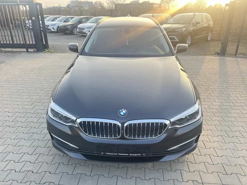 BMW 5 Series 530i Touring Aut. Navi+Led+Shz+Ahk+Kamera 07/2020-photo-6