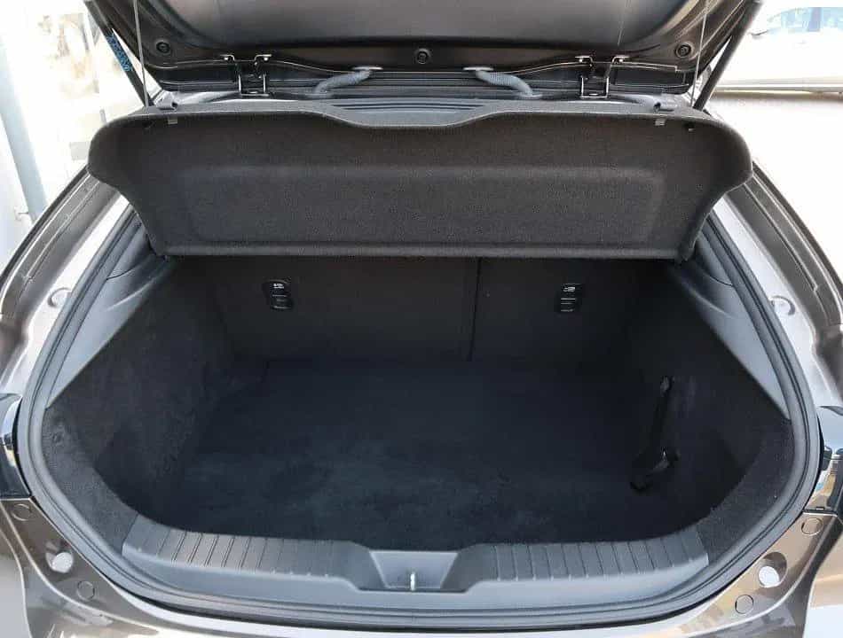 Mazda 3 SELECTION*360°Monitoring*Matrix LED*lückenl.Sc 12/2019-photo-29