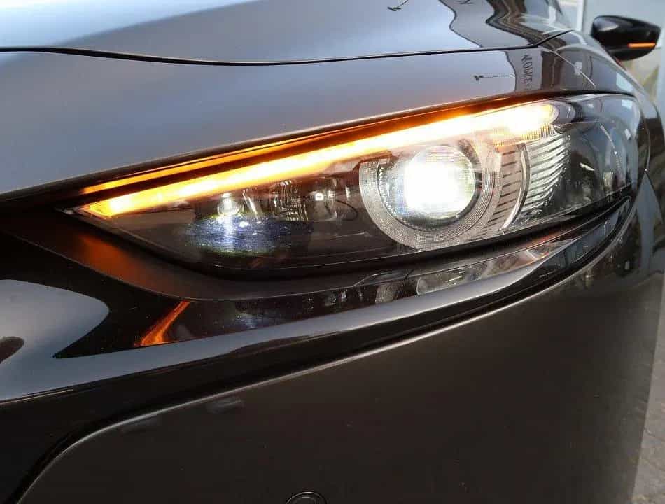 Mazda 3 SELECTION*360°Monitoring*Matrix LED*lückenl.Sc 12/2019-photo-9