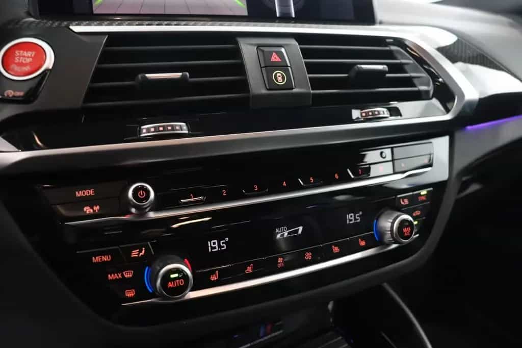 BMW X4 Competition H&K*DisplayKey*Carbon 09/2021-photo-24