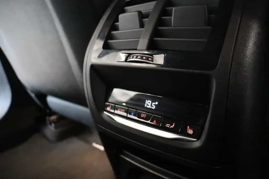 BMW X4 Competition H&K*DisplayKey*Carbon 09/2021-photo-39
