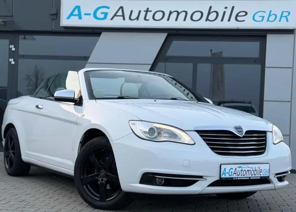 Lancia Flavia 2,4 Cabriolet Automatik Leder Soundsystem 03/2013-photo-4