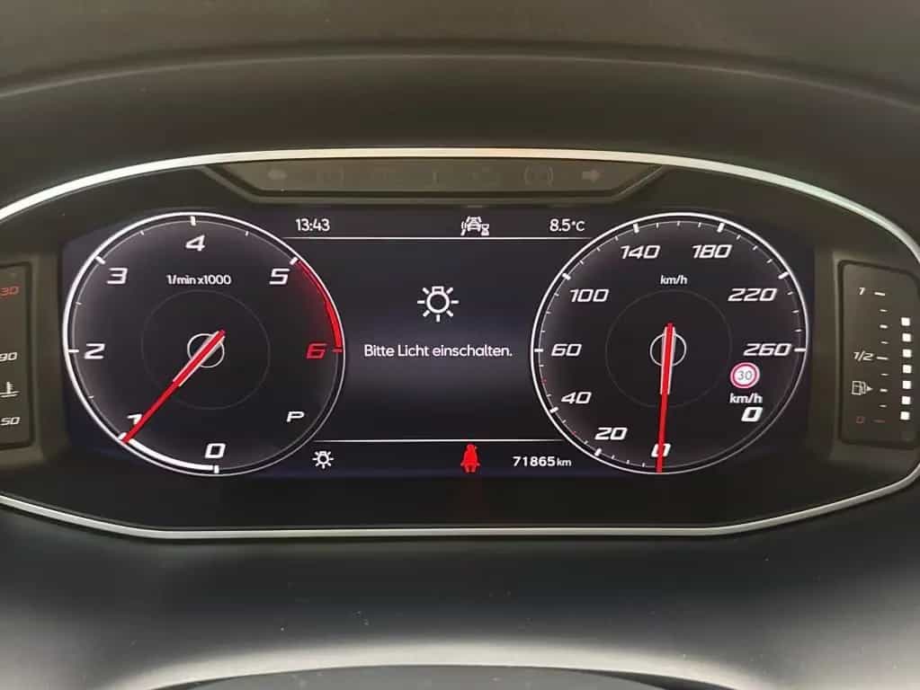 Seat Ateca Xperience 2.0 TDI 110kW DSG *AHK*RFK*4x4*L 11/2022-photo-6
