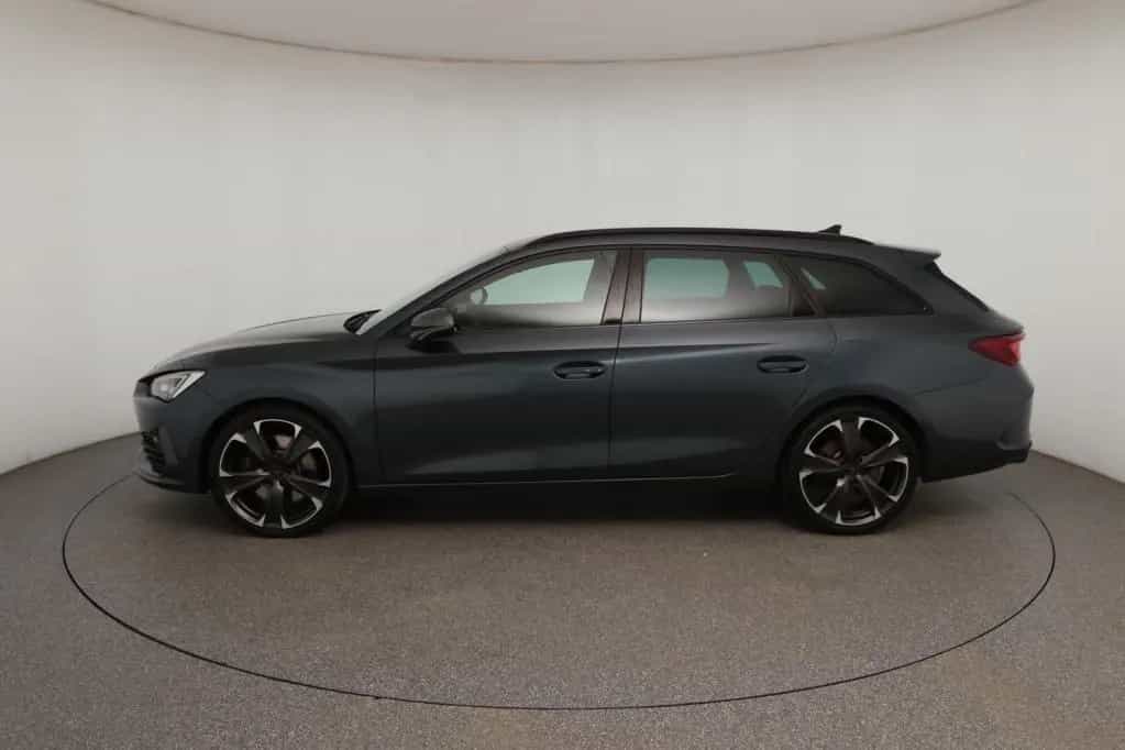 Cupra Leon SP VZ 2.0 TSI 228kW DSG LED*RFK*4x4*NAV*PDC 01/2024-photo-12