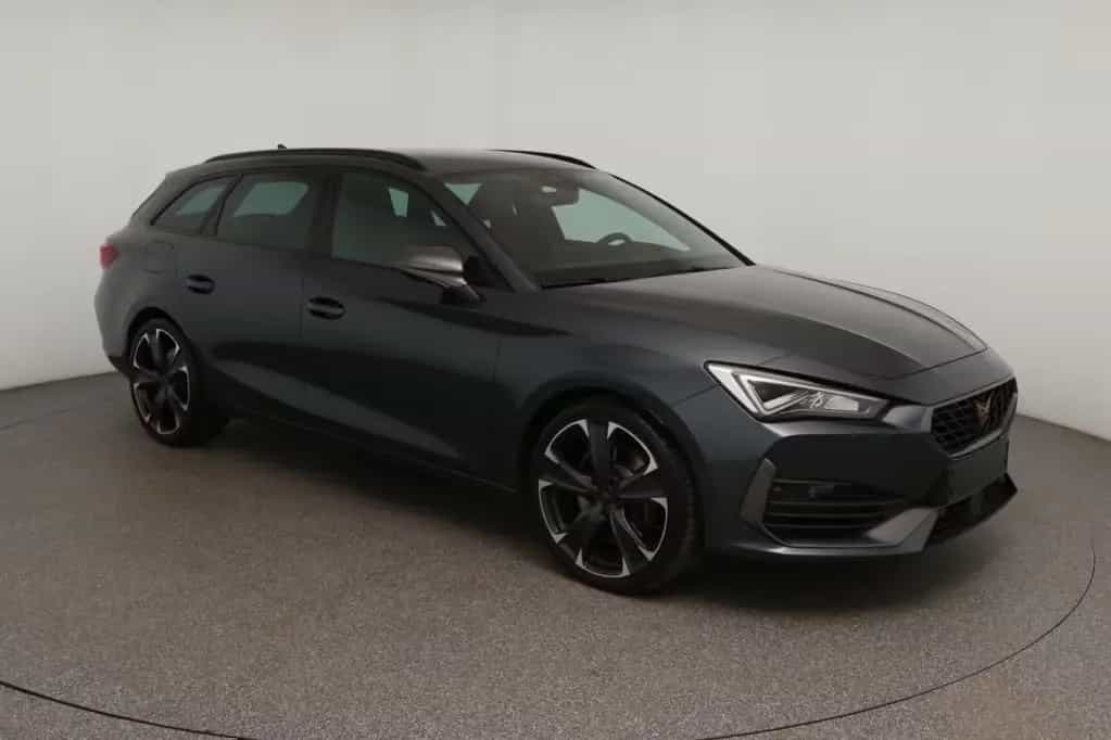 Cupra Leon SP VZ 2.0 TSI 228kW DSG LED*RFK*4x4*NAV*PDC 01/2024-photo-2