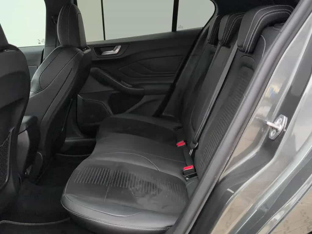 Ford Focus 2.3 EcoBoost S&S ST mit Styling-Paket RFK 07/2020-photo-7