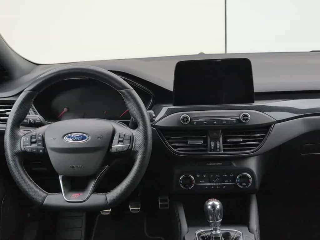 Ford Focus 2.3 EcoBoost S&S ST mit Styling-Paket RFK 07/2020-photo-8