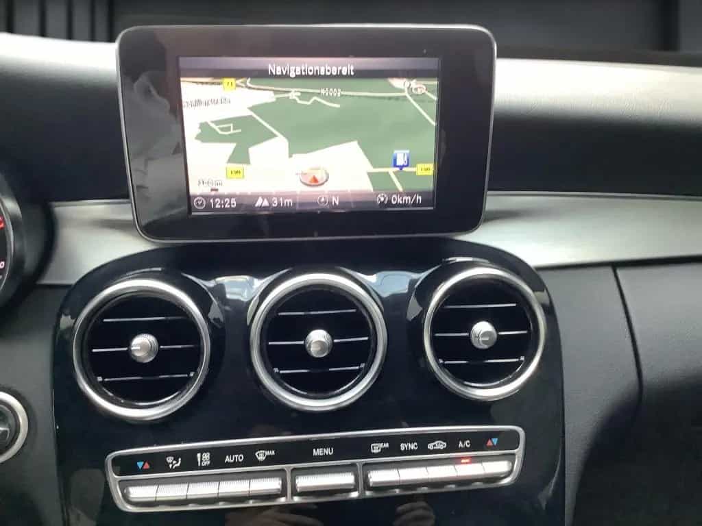 Mercedes-Benz C-Class 180 T Avantgarde+MBUX+Ambiente+Totwinkel+AHK 07/2017-photo-15
