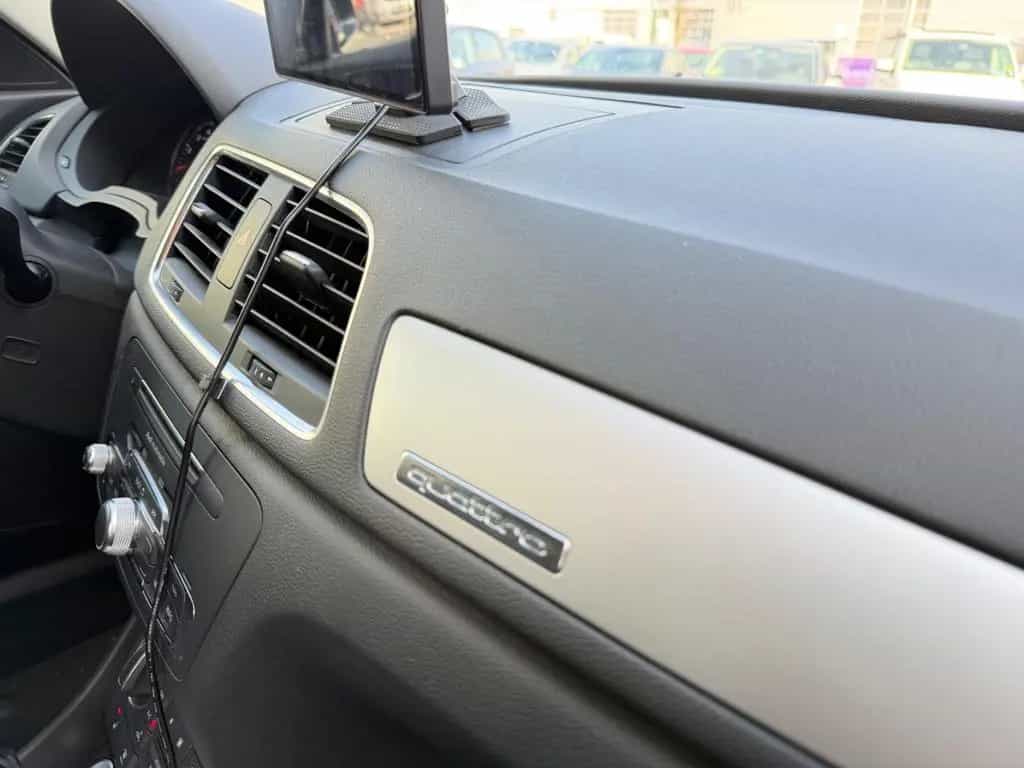 Audi Q3 quattro S-Tronic Apple Keyless Navi Shz 04/2018-photo-21