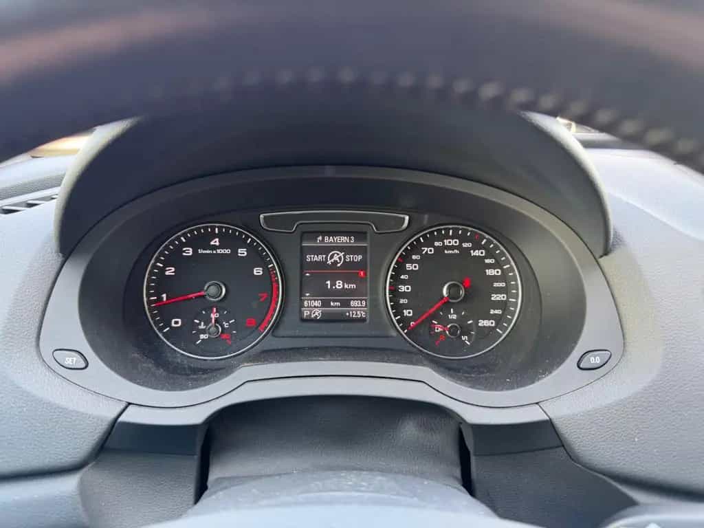 Audi Q3 quattro S-Tronic Apple Keyless Navi Shz 04/2018-photo-25