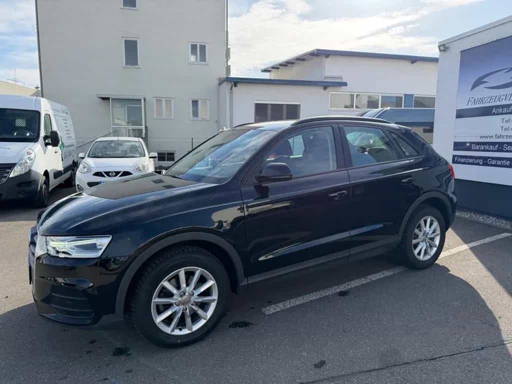 Audi Q3 quattro S-Tronic Apple Keyless Navi Shz 04/2018-photo-5