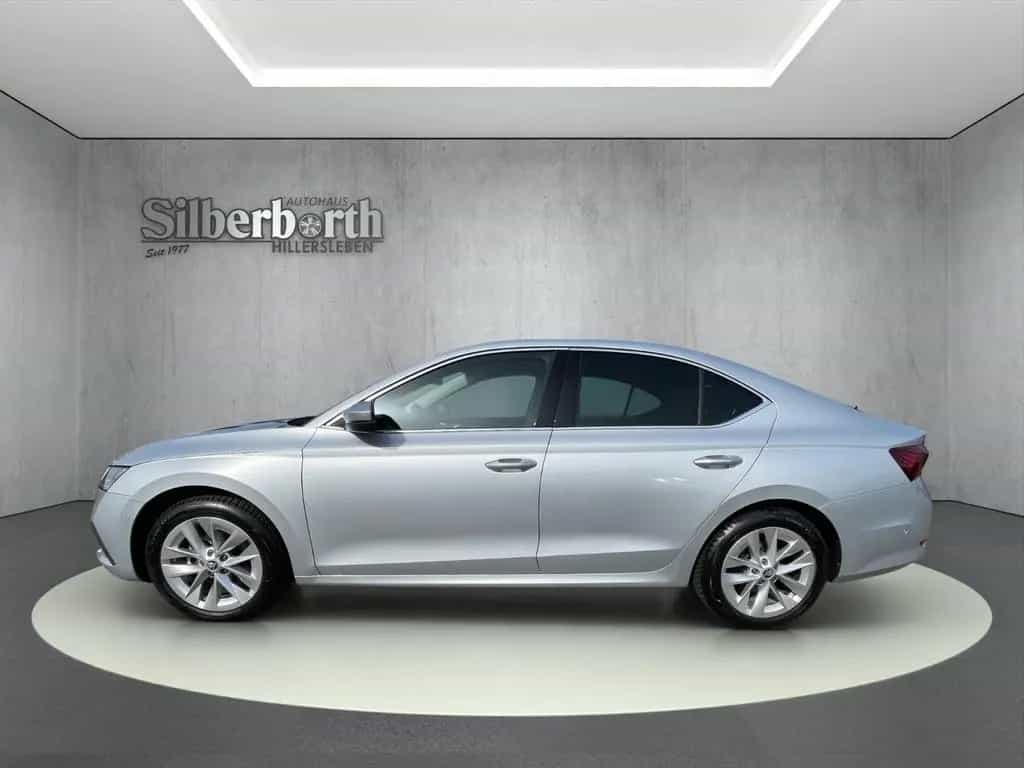 Skoda Octavia Lim. Edition 12/2020-photo-1
